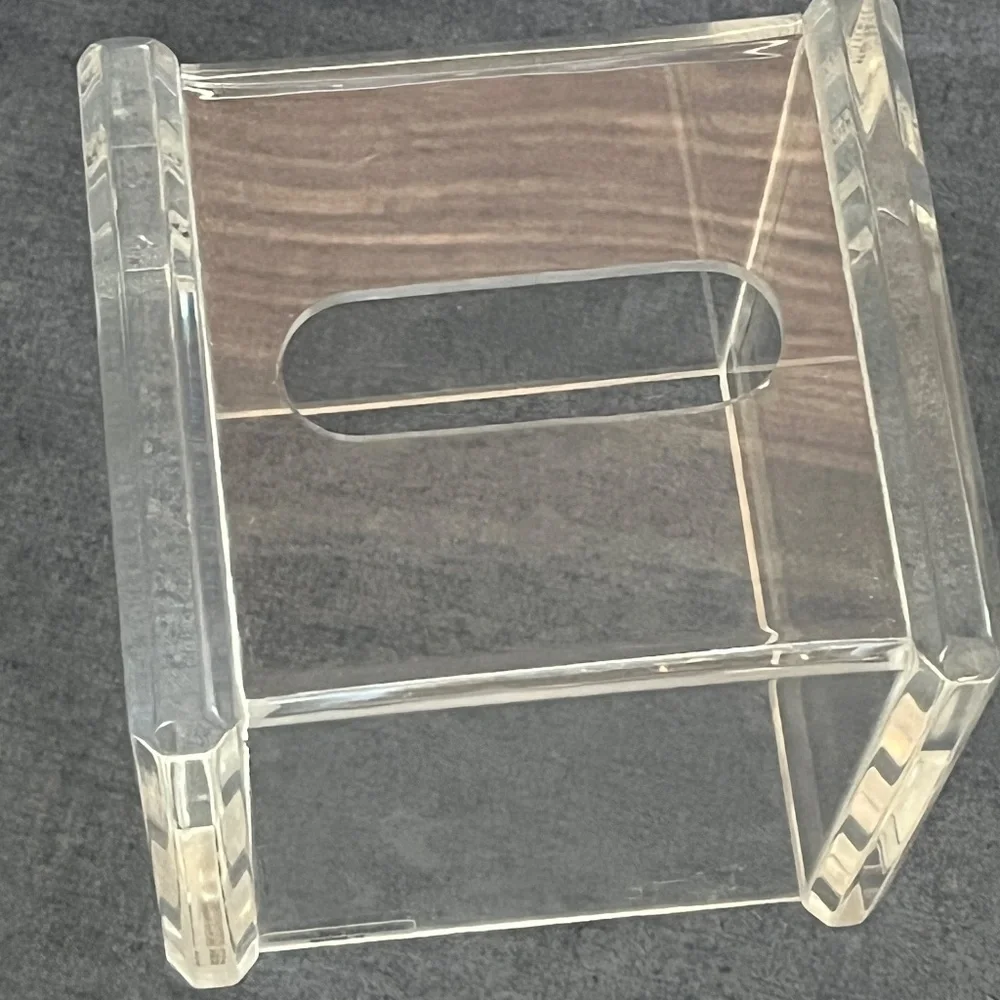 MidCentury Modern ARONIE LUCITE Clear Acrylic Tissue Box Holder Cover MCM Vintag